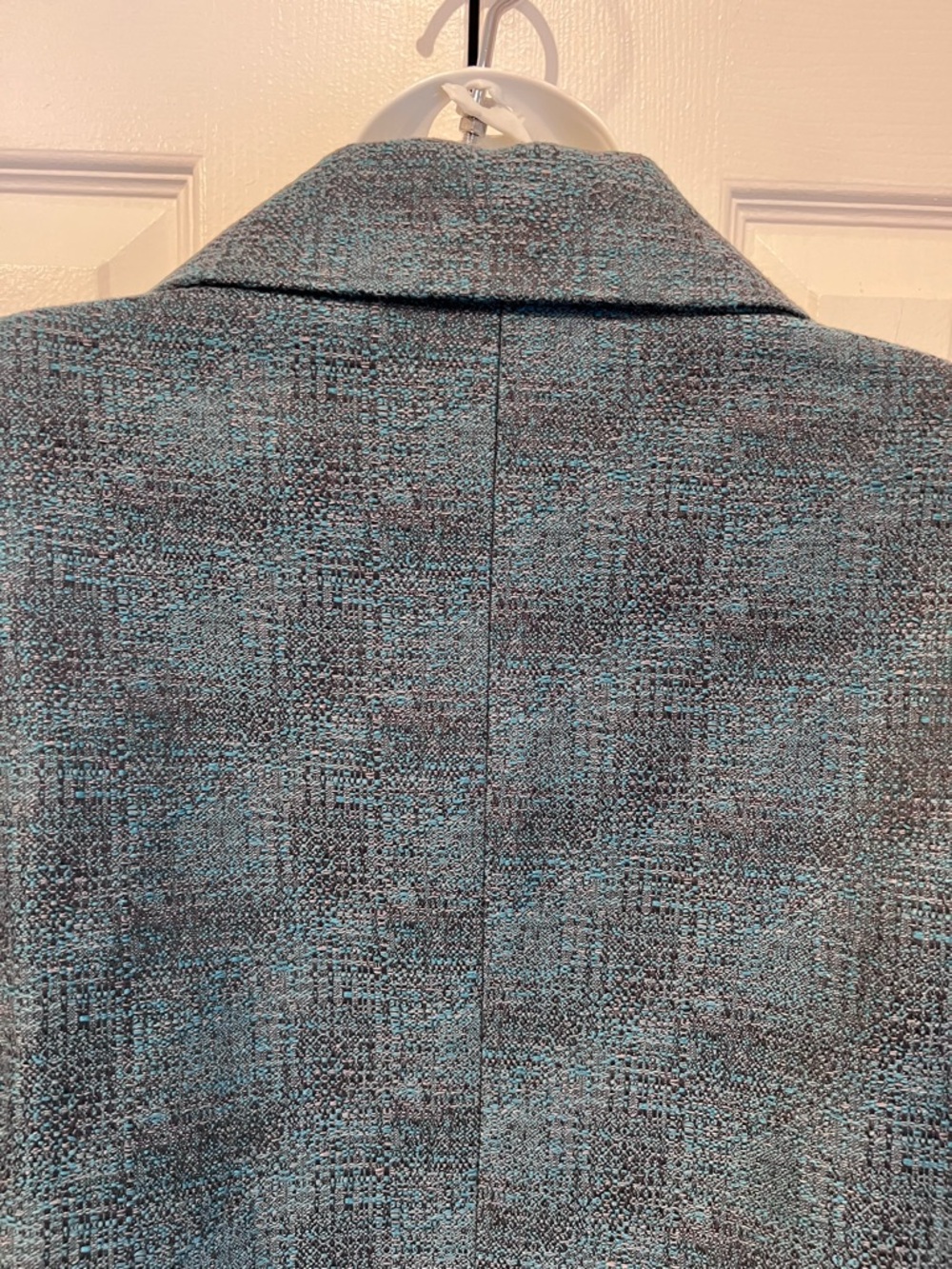Ann Taylor Blueish Green Hints of Purple 2 Button Closure Lined Blazer Size 14P - Picture 7 of 10